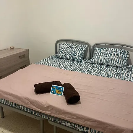 Pensjonat Spacious , In Shared House Perfect Location